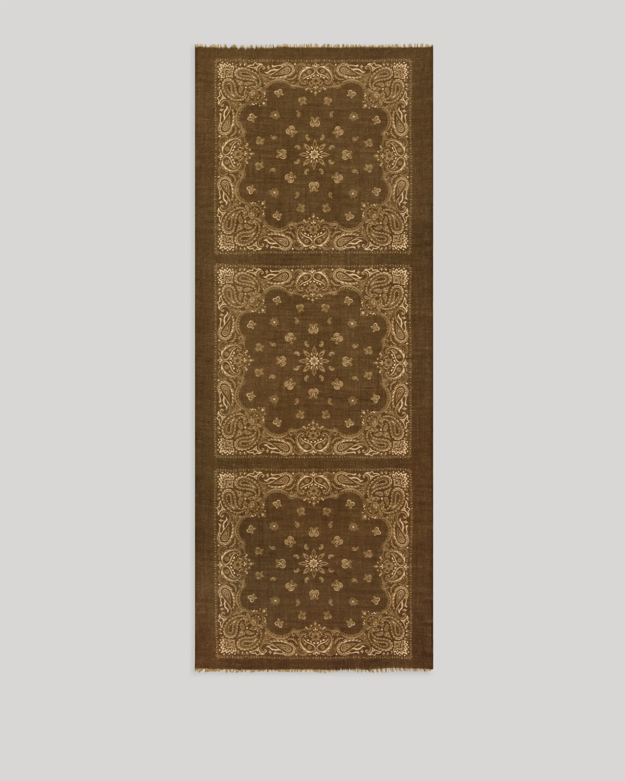 bandana_scarf_2-4.webp Bandana Scarf<Hartford Fashion