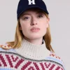 Cap H<Hartford New