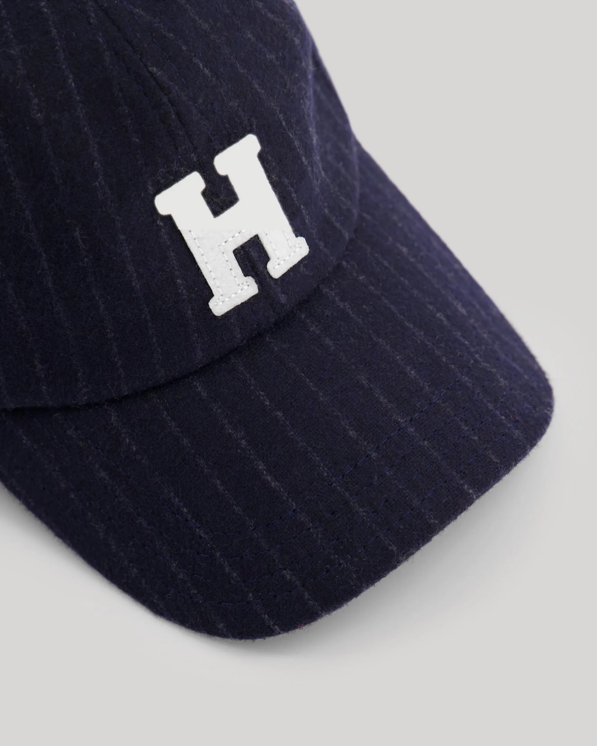 cap_h_3-5.webp Cap H<Hartford Online