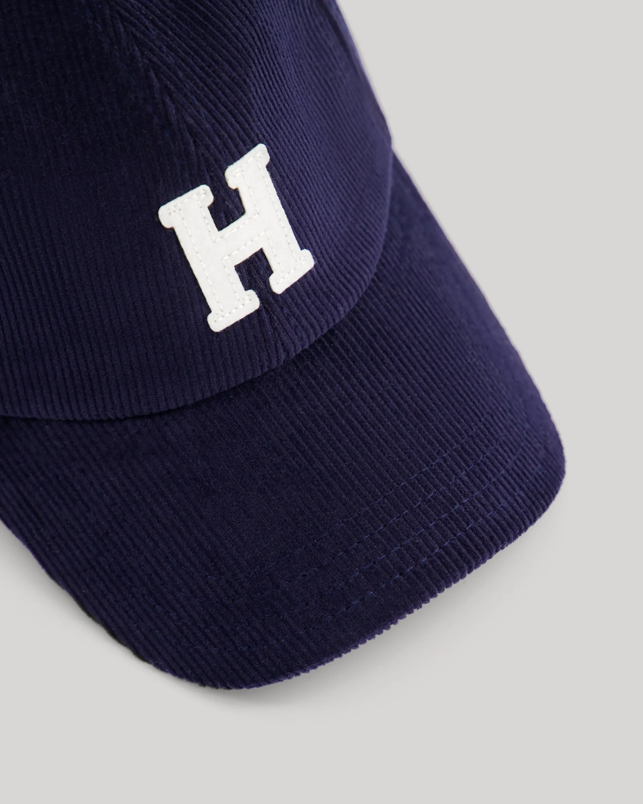 cap_h_3-6.webp Cap H<Hartford Best