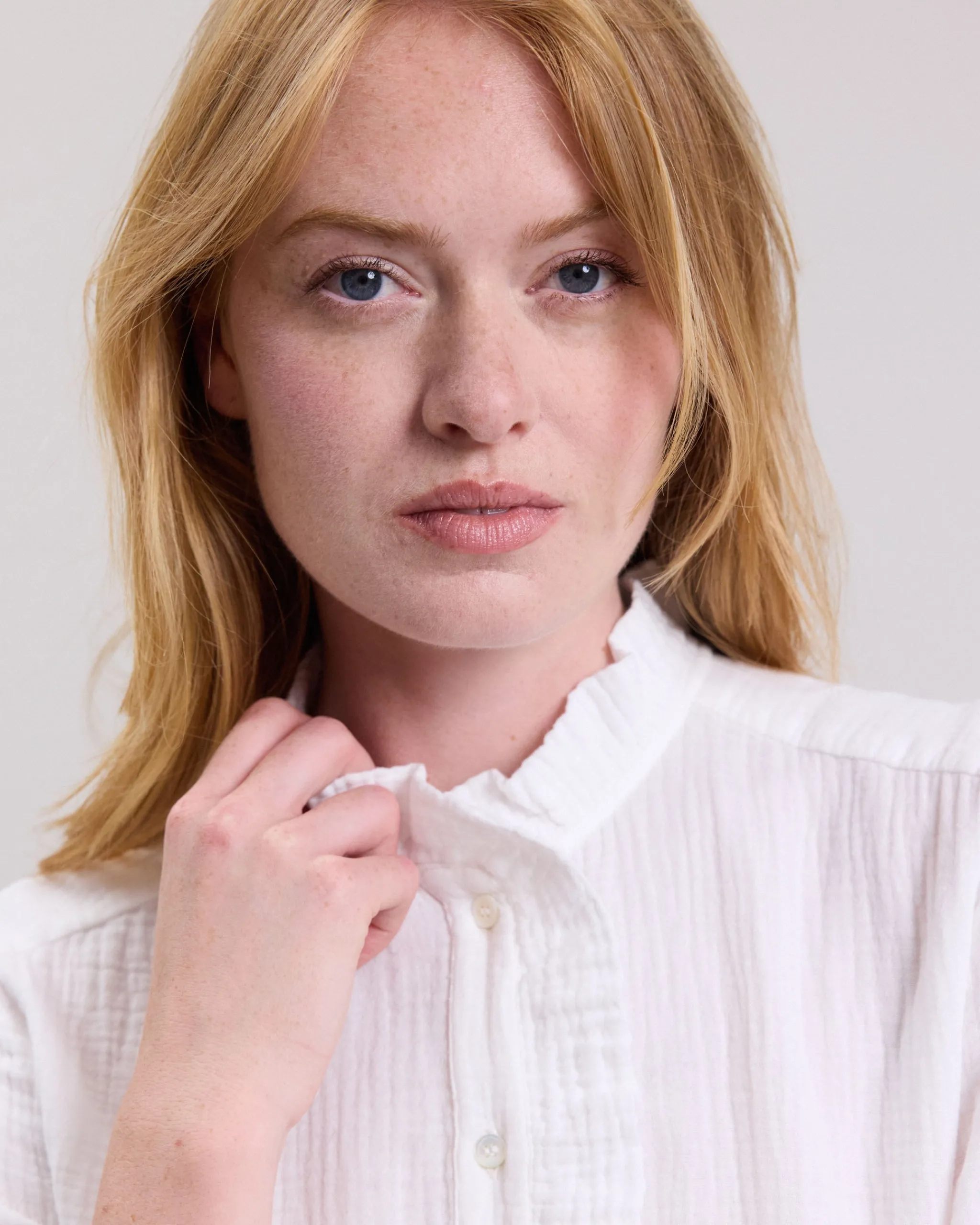 carmen_shirt_2.webp Carmen Shirt<Hartford Online