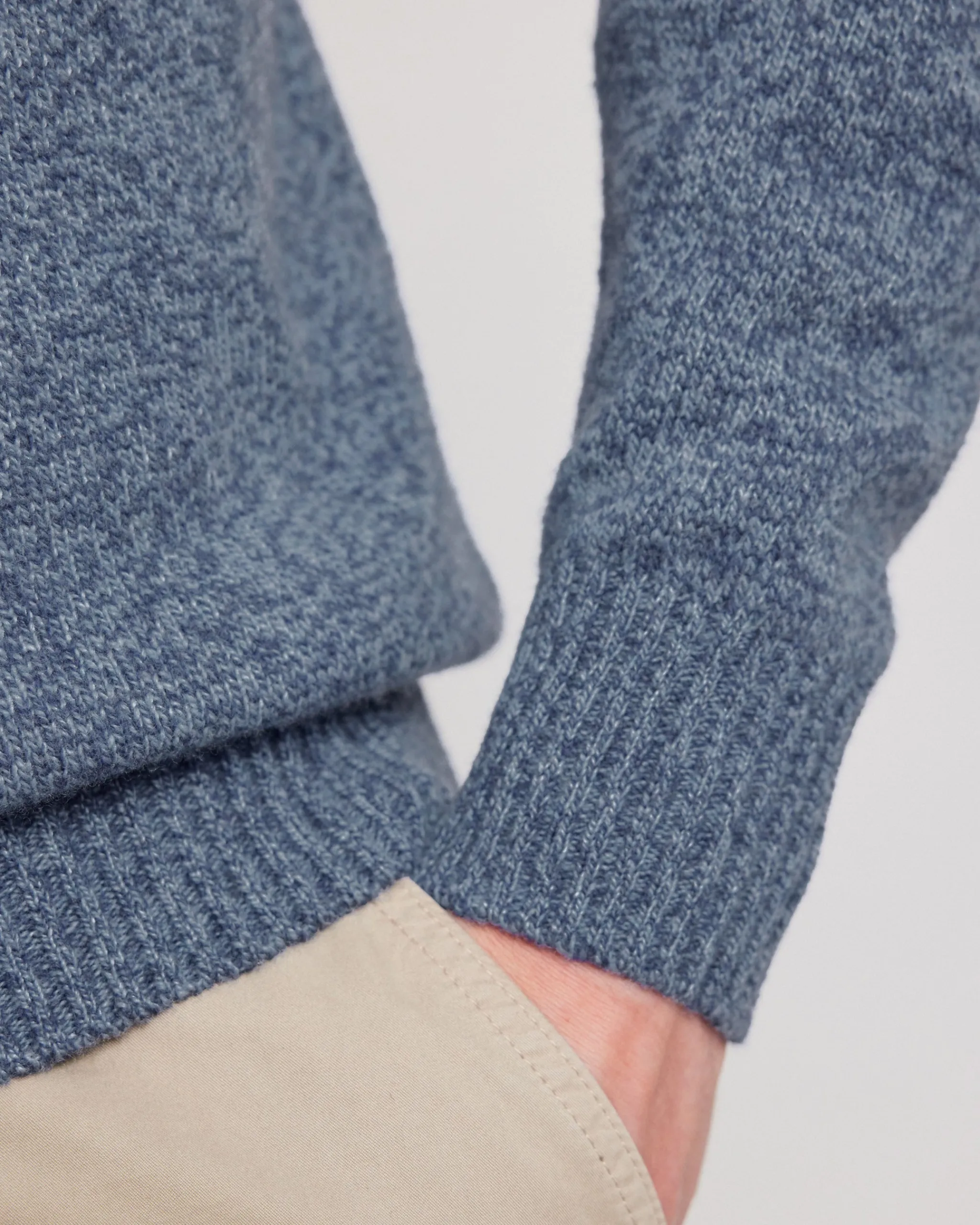crew_sweater_2-2.webp Crew Sweater<Hartford Outlet