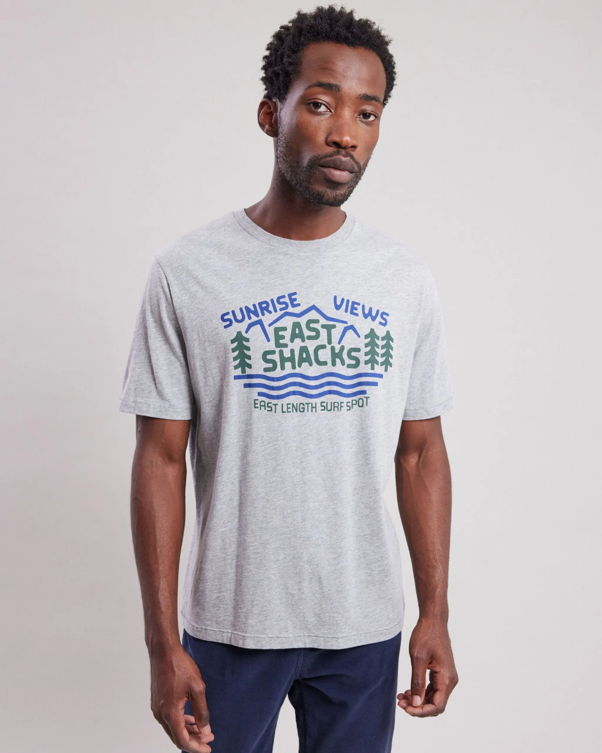 east_tshirt_0.webp East T-shirt<Hartford Store