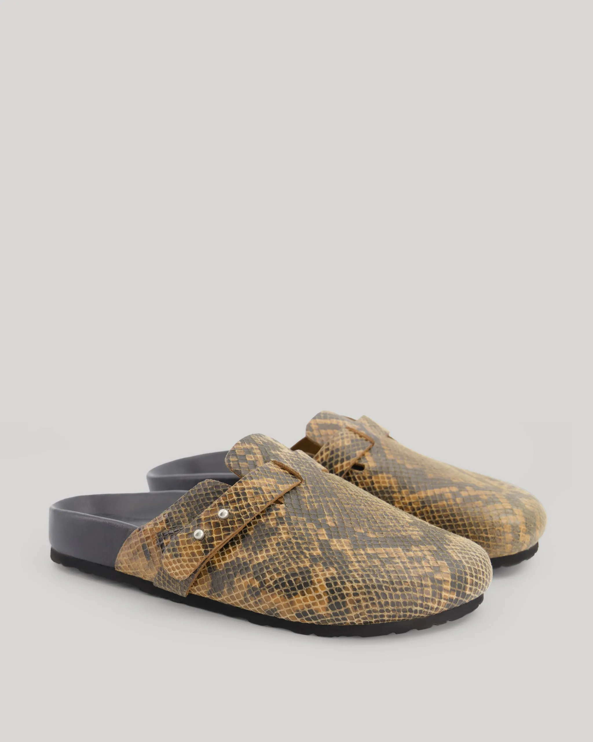 elvira_clogs_2.webp Elvira Clogs<Hartford Cheap