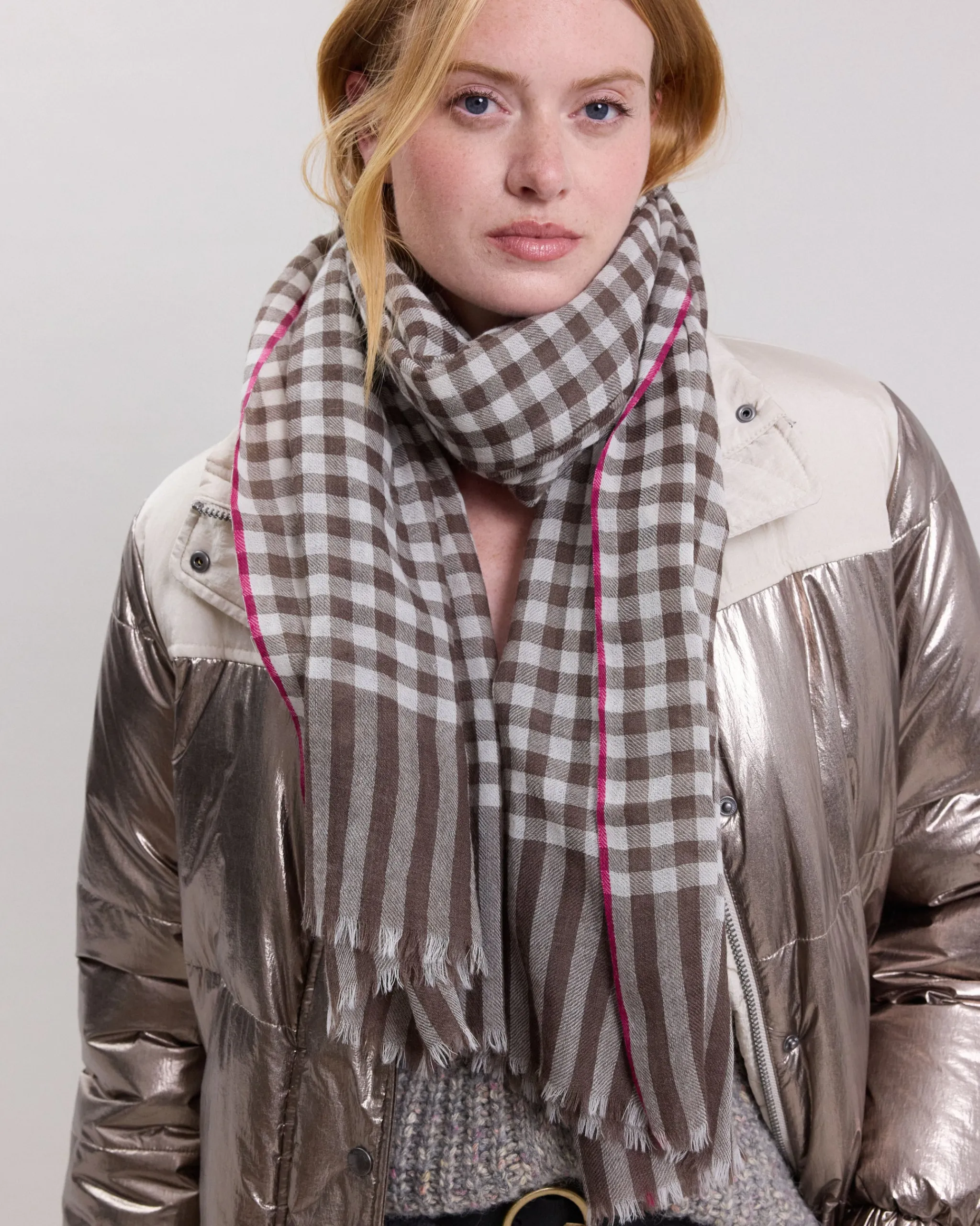gingham_scarf_1.webp Gingham Scarf<Hartford Cheap