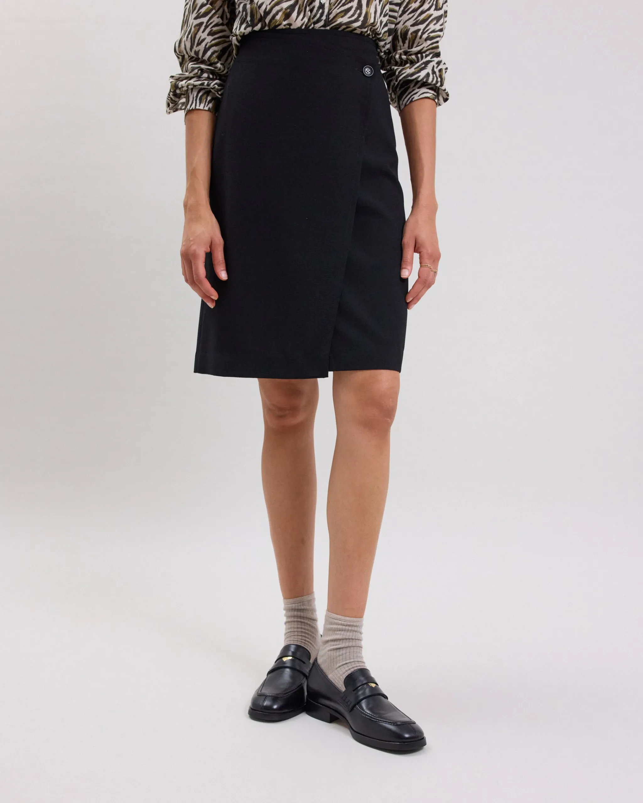 jonka_skirt_1.webp Jonka Skirt<Hartford New