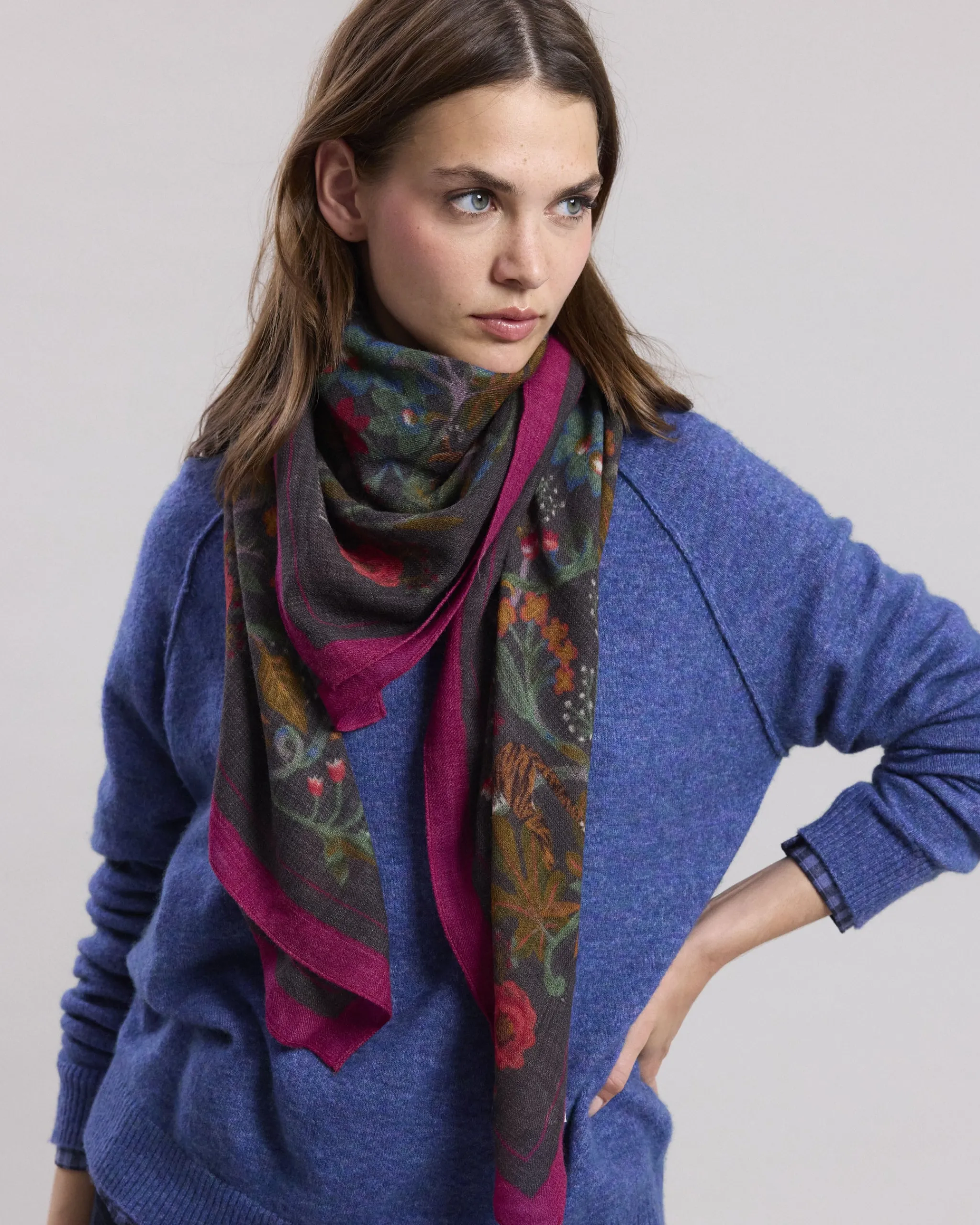 jungle_scarf_0-1.webp Jungle Scarf<Hartford Best Sale