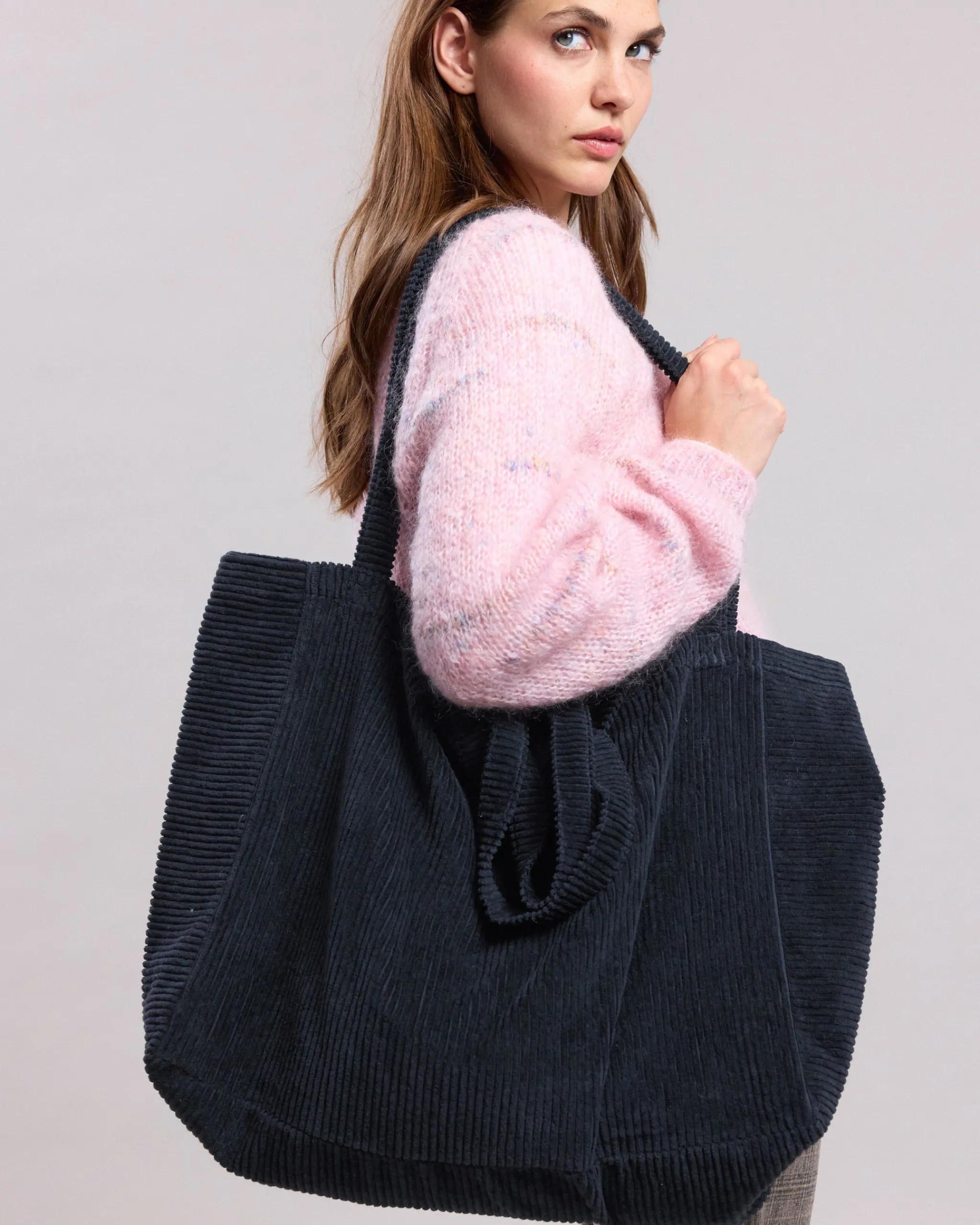large_bag_0-4.webp Large Bag<Hartford Best Sale