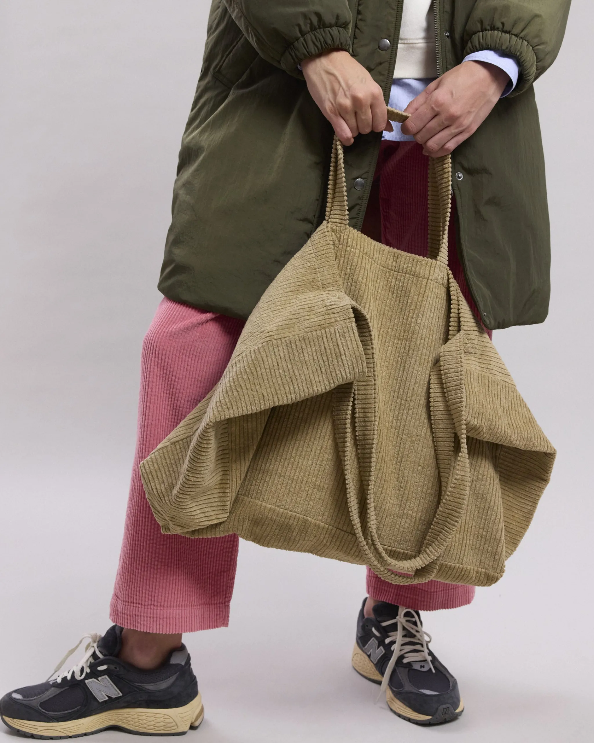 large_bag_1.webp Large Bag<Hartford Best