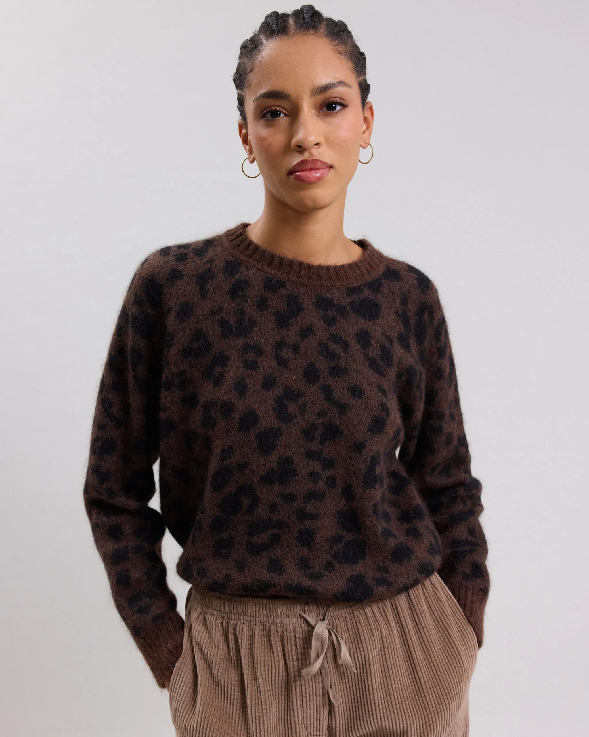 madoua_sweater_0.webp Madoua Sweater<Hartford Hot