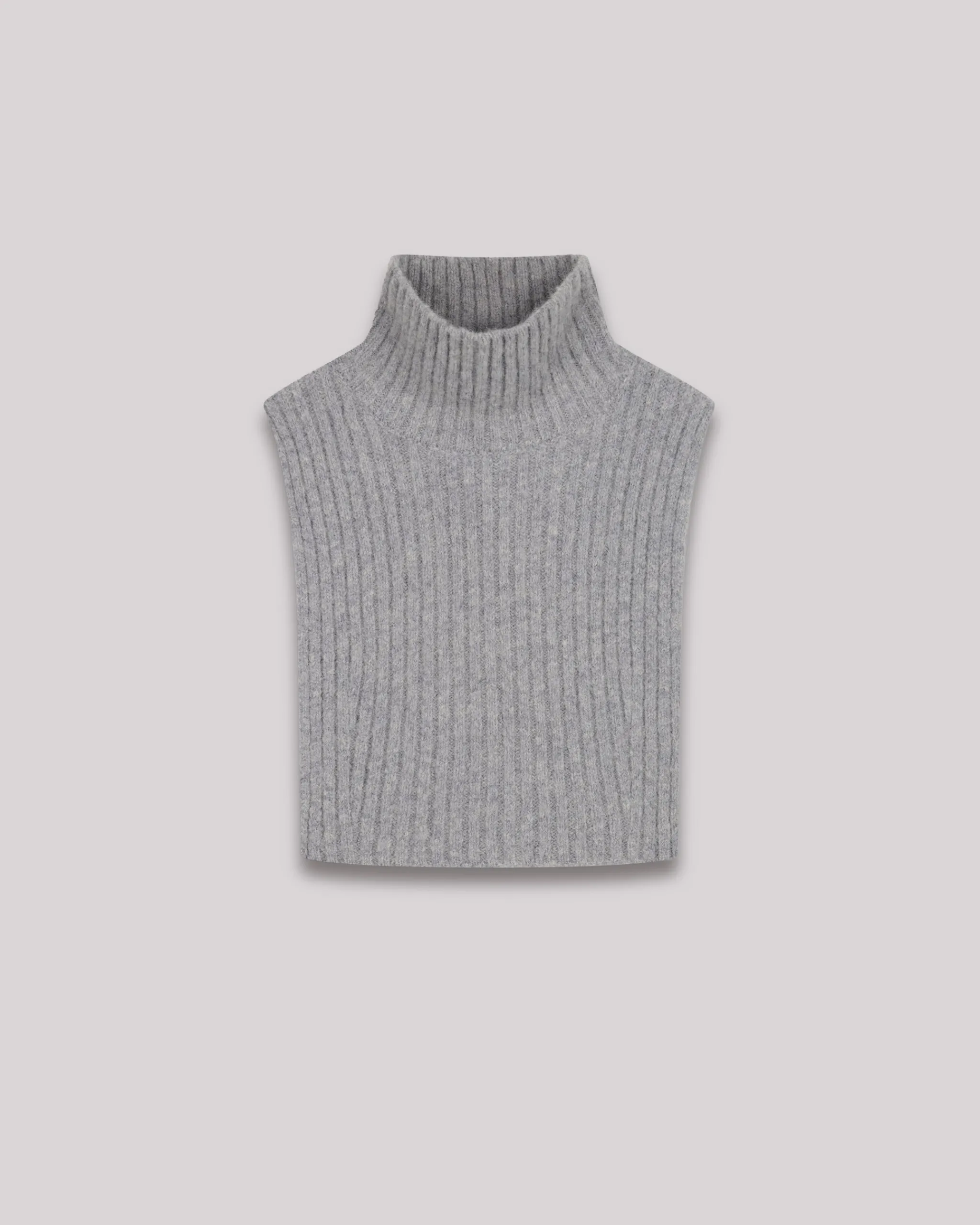 mehna_bib_collar_3.webp Mehna Bib Collar<Hartford Online