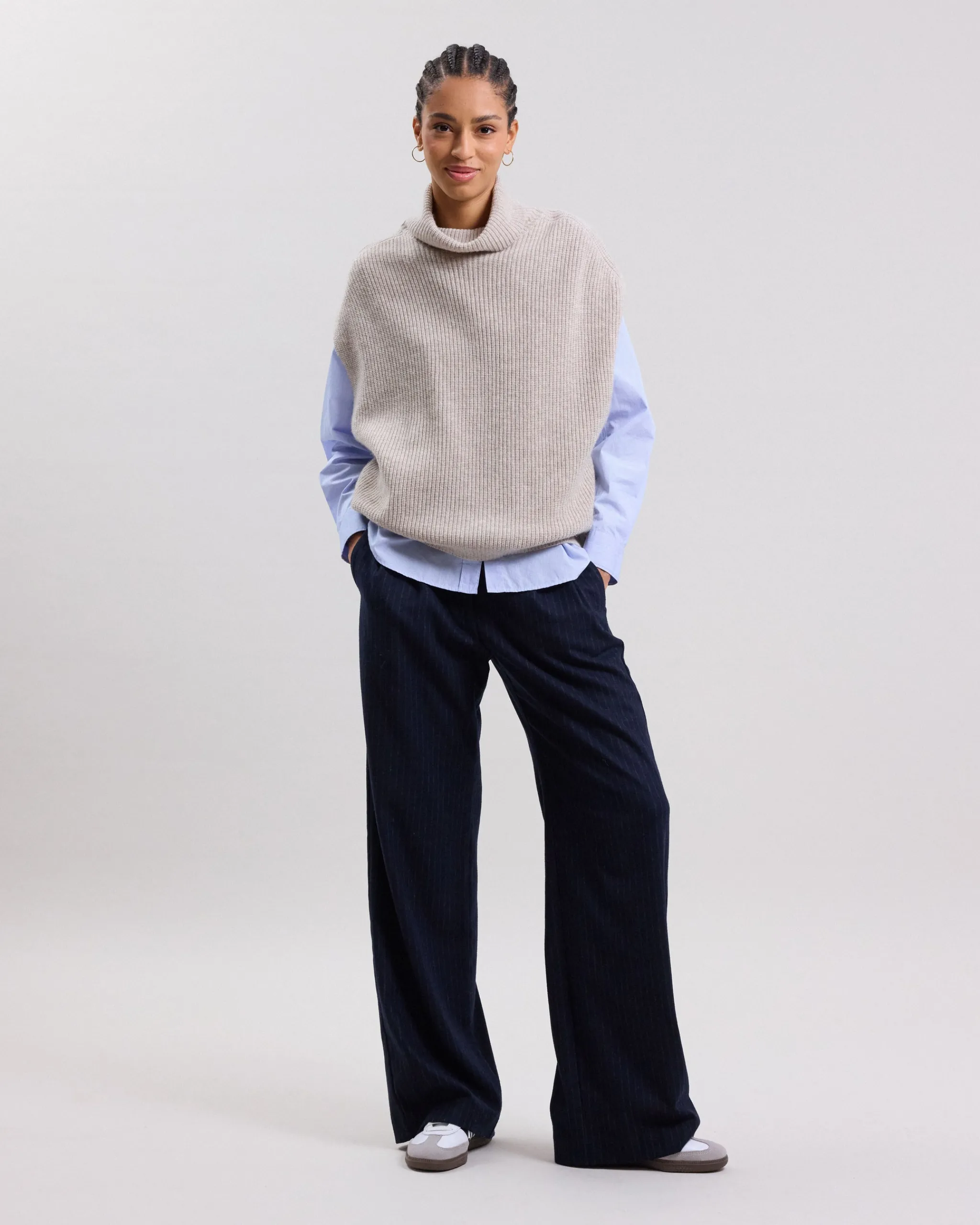 myland_sweater_1.webp Myland Sweater<Hartford Outlet