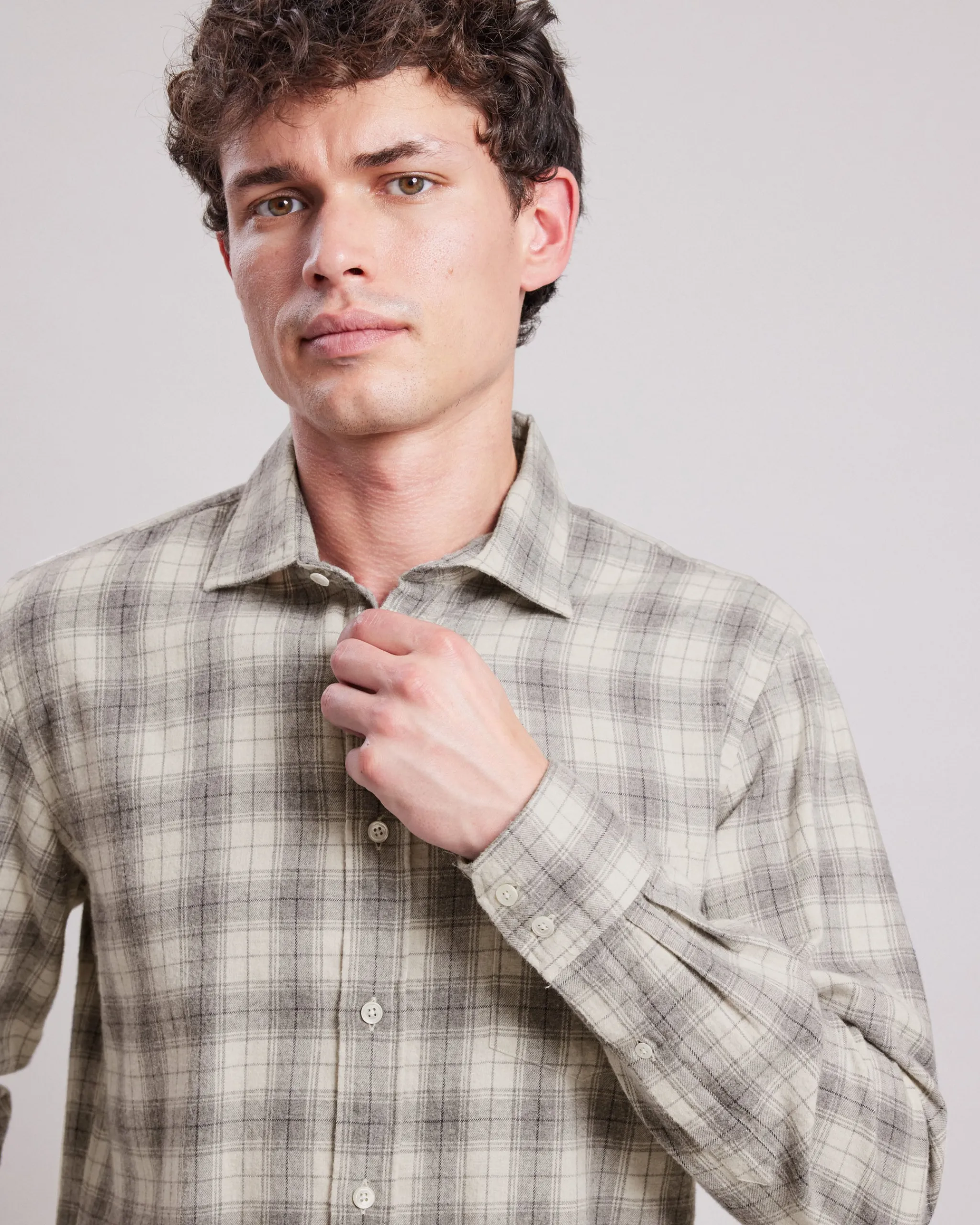 paul_shirt_1-7.webp Paul Shirt<Hartford Flash Sale