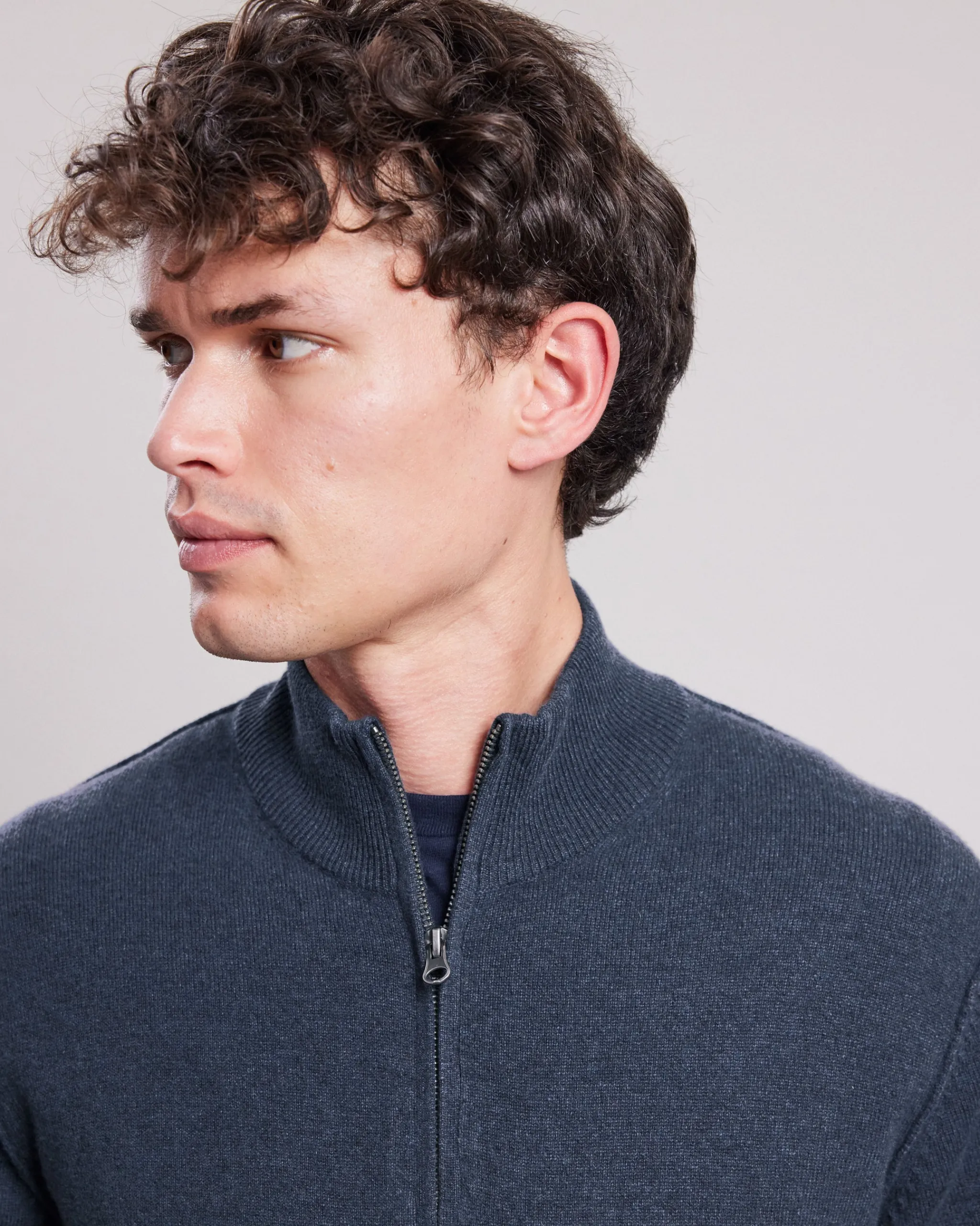trucker_sweater_3.webp Trucker Sweater<Hartford Shop