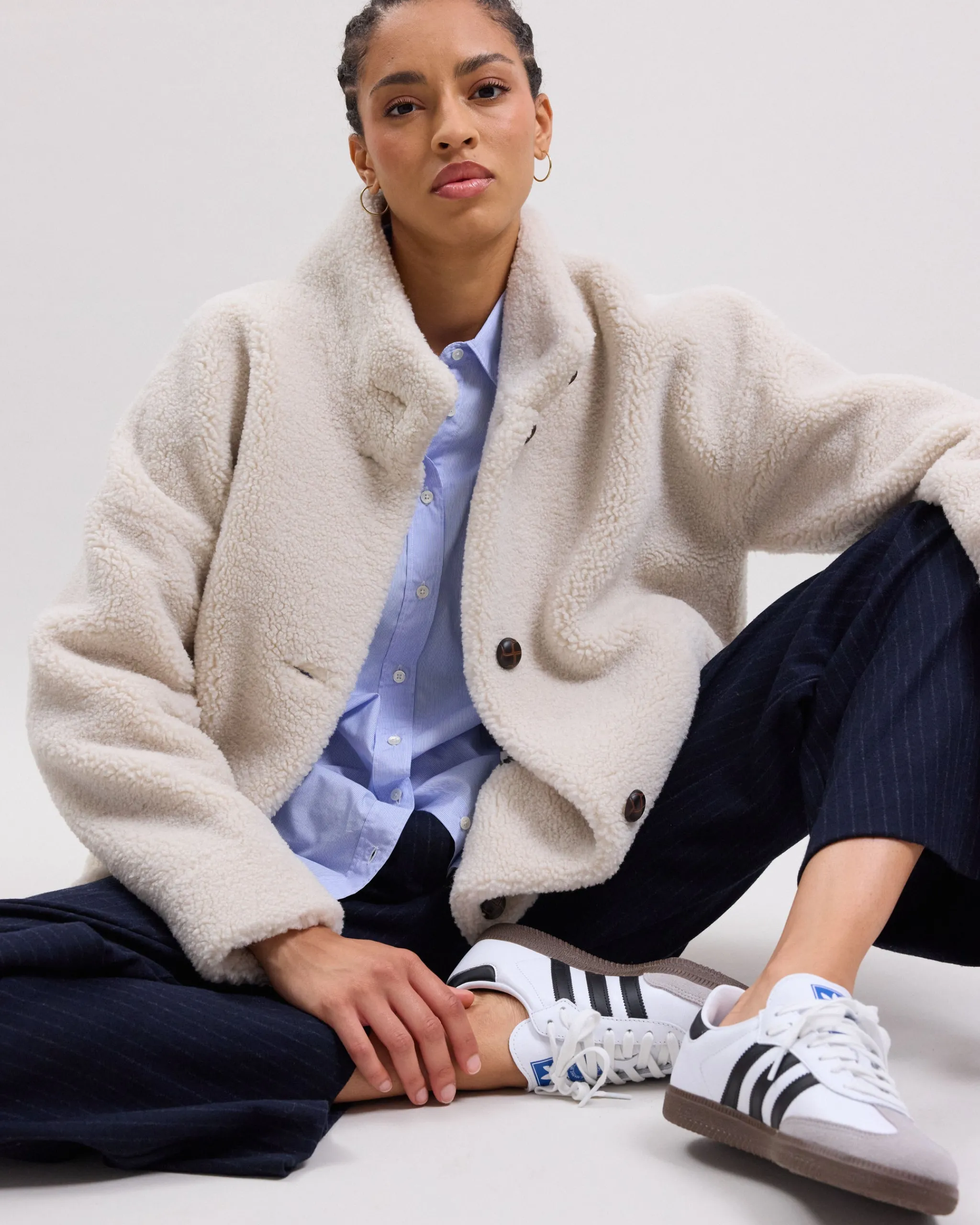 valery_coat_0.webp Valery Coat<Hartford Store