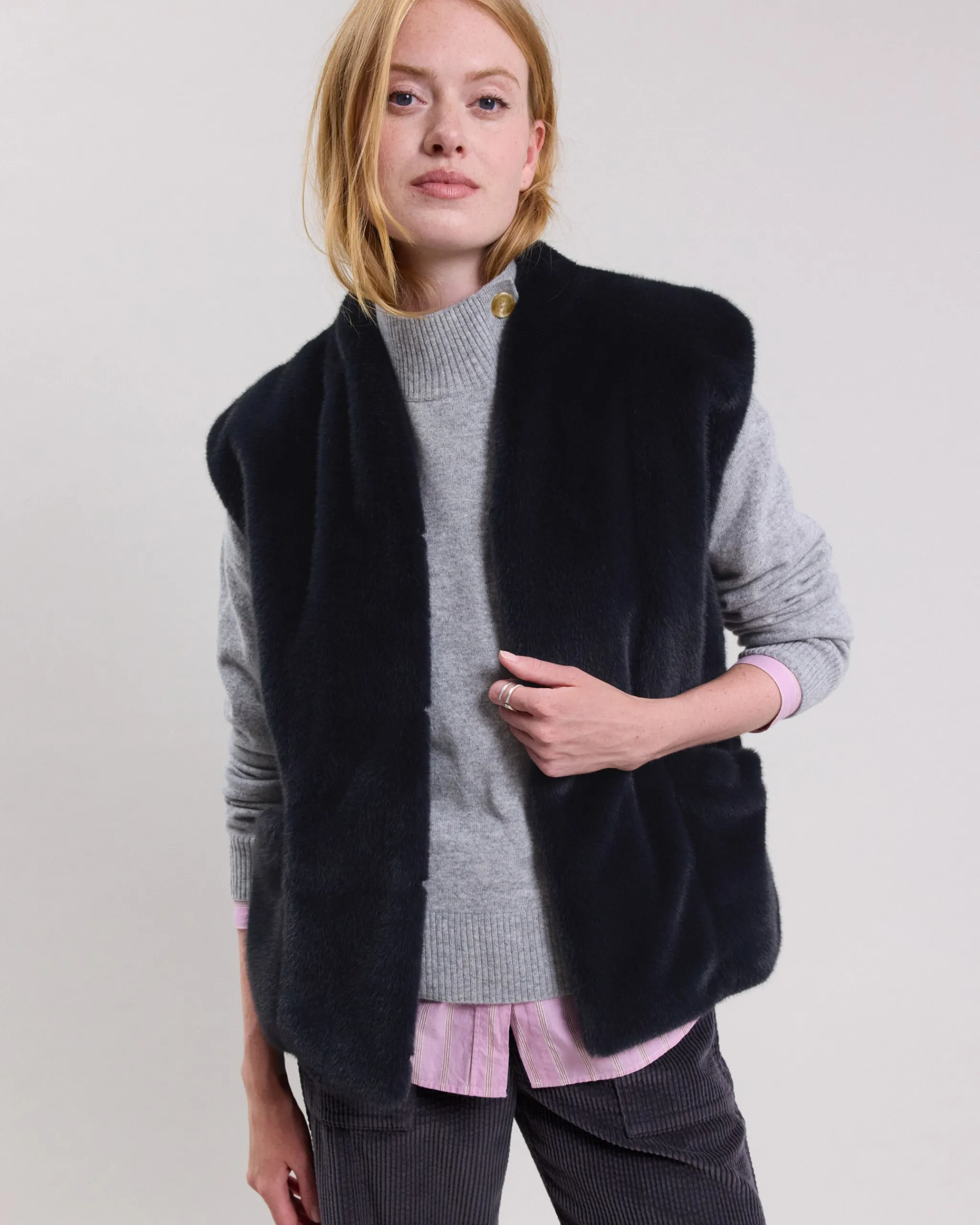 vasco_vest_0-1.webp Vasco Vest<Hartford Sale