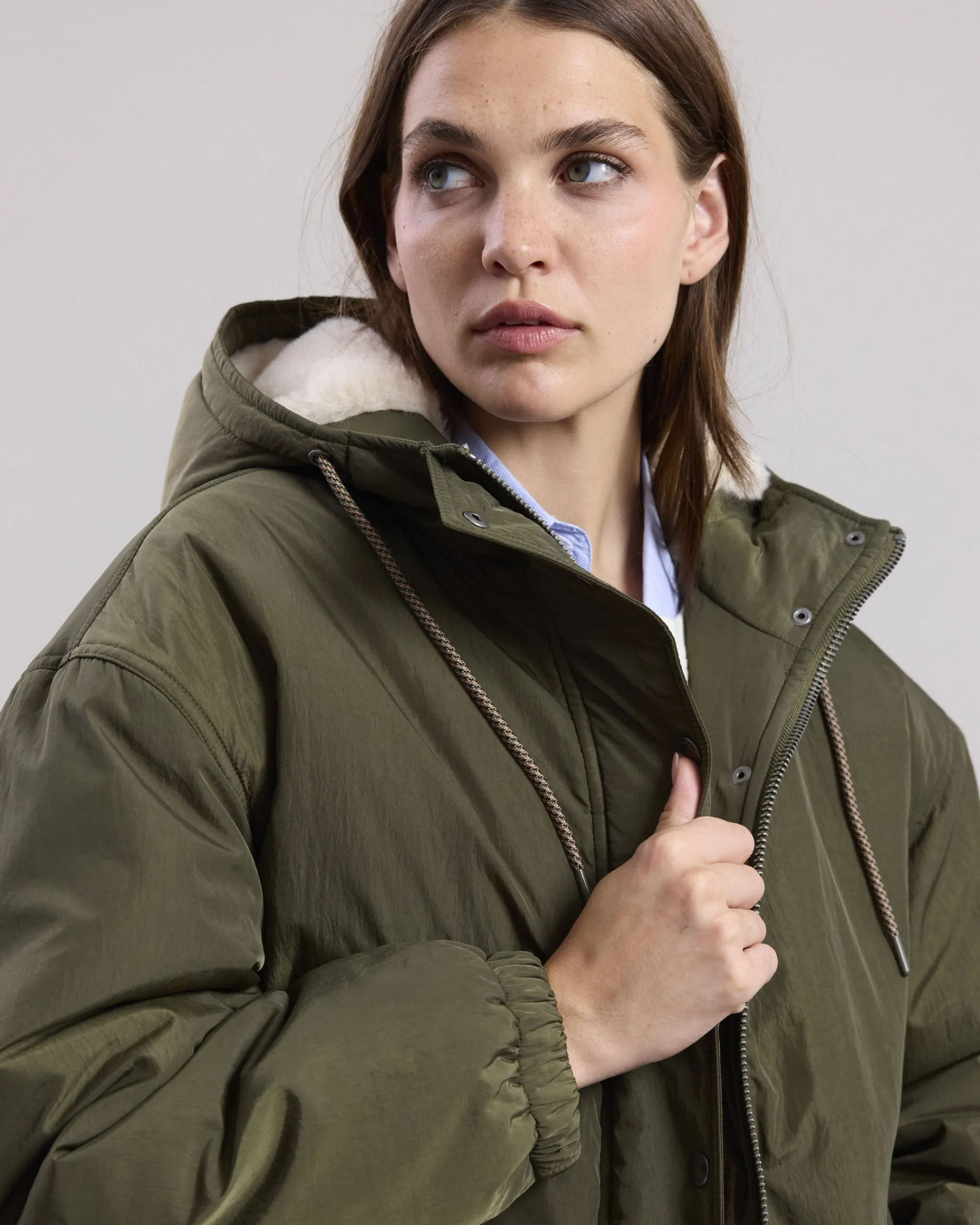 venlo_coat_1.webp Venlo Coat<Hartford Hot