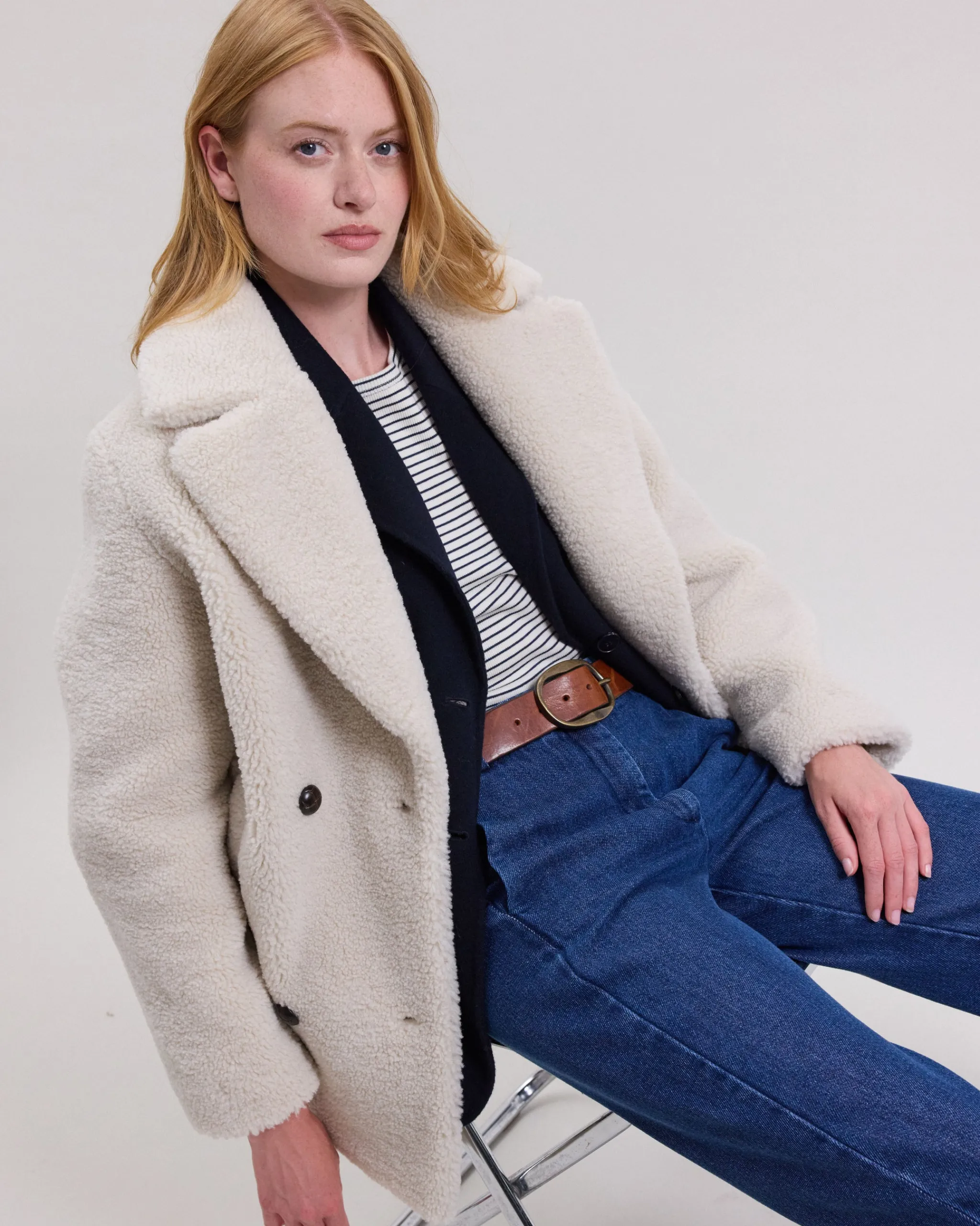 victoria_coat_0.webp Victoria Coat<Hartford Online
